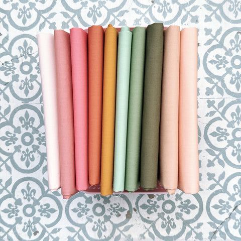 {New Arrival} Art Gallery Fabrics SOLIDS Fat Quarter Bundles x 10 Pieces The Open Road