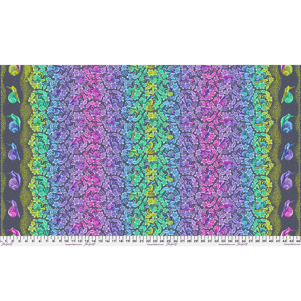 {Pre-Order March} FreeSpirit Tula Pink Down To Earth Snailed It! - Daybreak