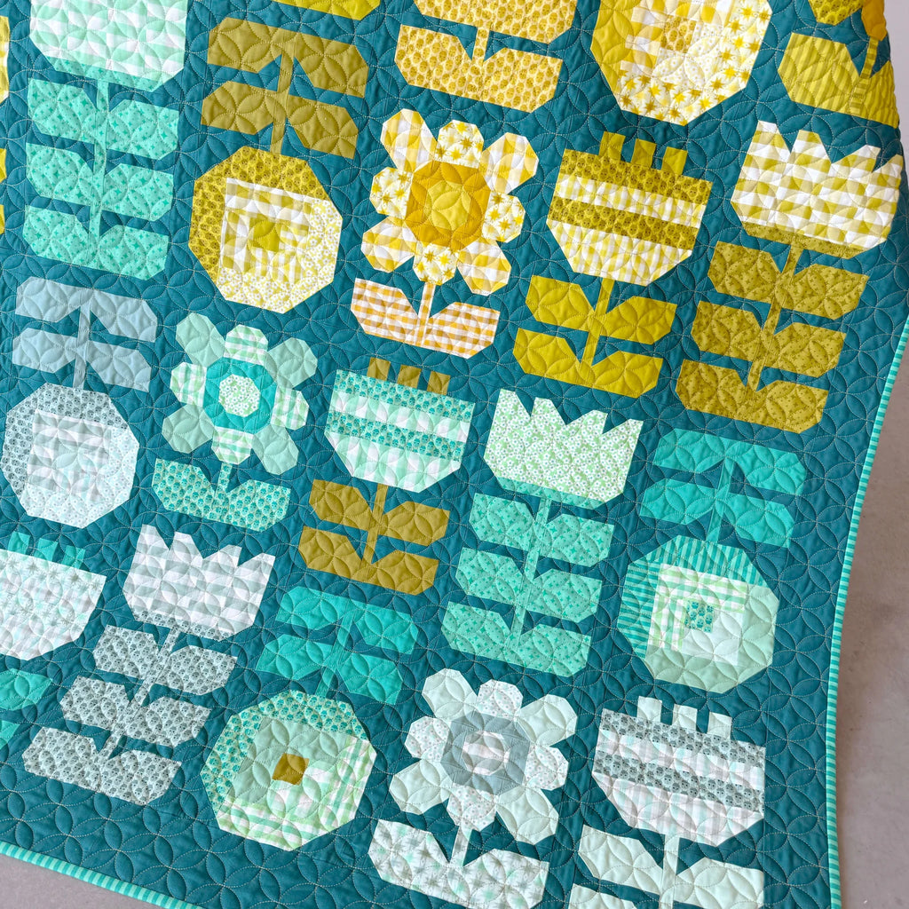 {Pre-Order December} Moda Elizabeth Hartman Paper Pattern Posy 3 Sizes