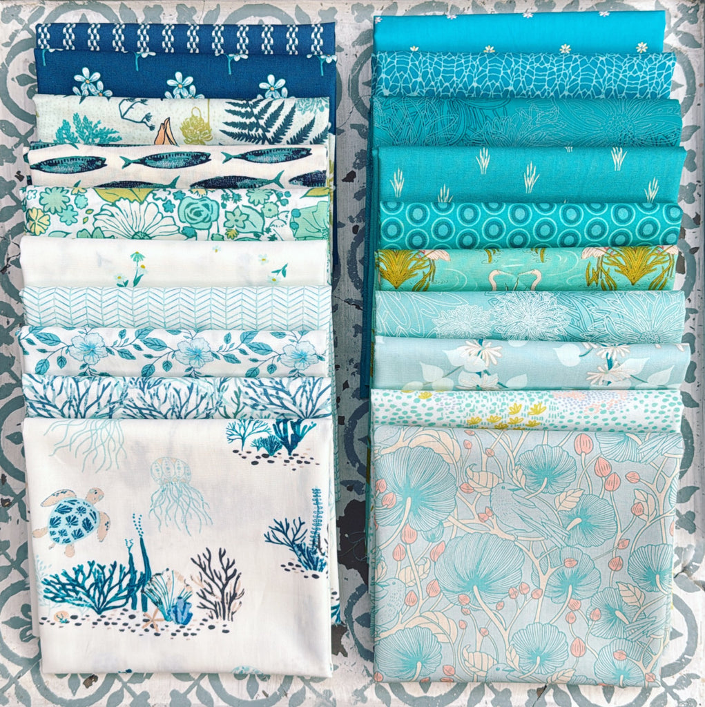 {New Arrival} Art Gallery Fabrics Curated Bundle Coastal Collection Breeze Fat Quarter Bundle x 20