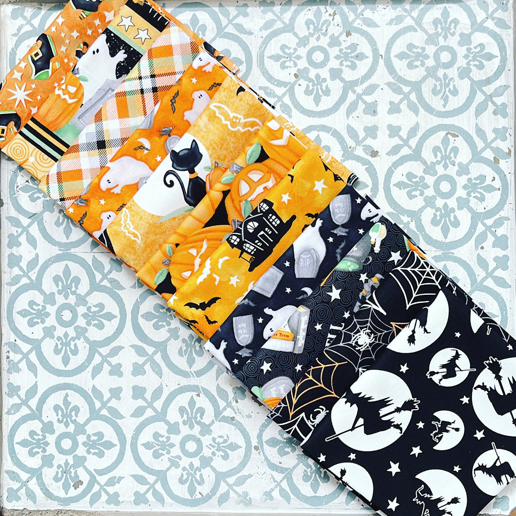Moda Henry Glass Nights of Olde Salem Glow In the Dark Fat Quarter Bundle x 11 Pieces