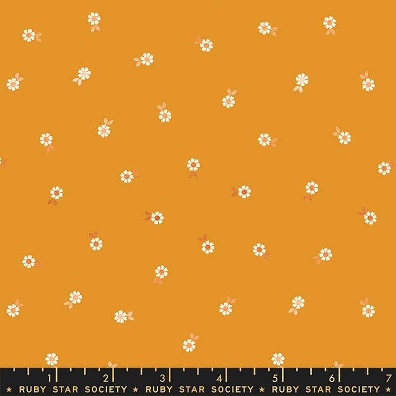 Moda Ruby Star Society Curio Falling Flowers Honey Metallic FAT QUARTER