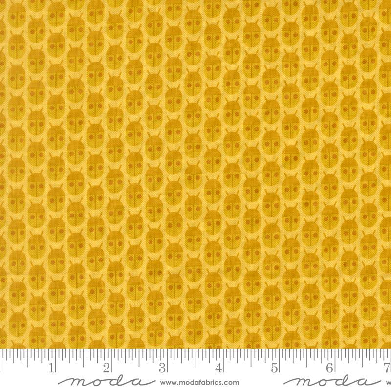 {Pre-Order November} Moda Fabrics Elizabeth Hartman Popcorn Little Bugs Lemon