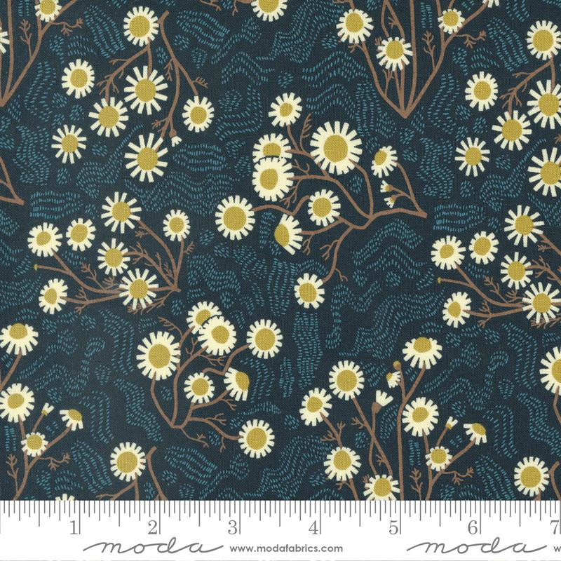 Moda Gingiber Quaint Cottage Chamomile Midnight