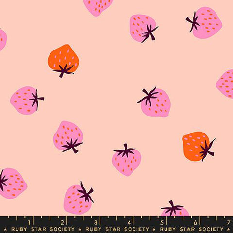 {Pre-Order May/June} Moda Ruby Star Society Strawberry - Strawberry Toss Pale Peach