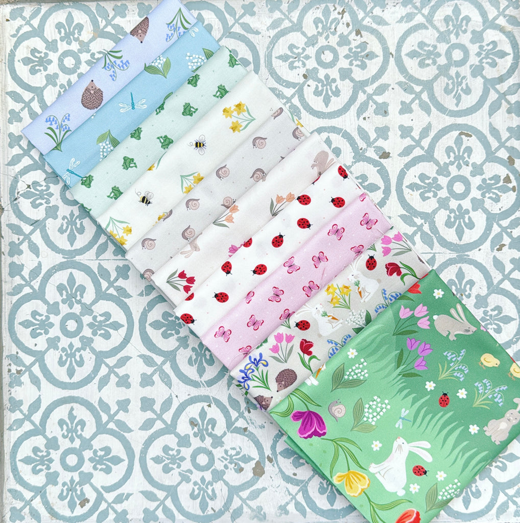 {New Arrival} Lewis & Irene Fabric Small Things County Garden Fat Quarter Bundle x 10 Pieces