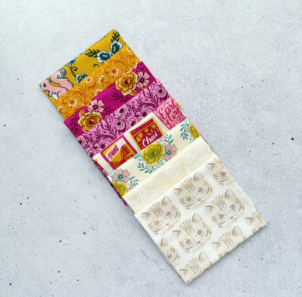 {New Arrival} Moda Ruby Star Society Reading Nook Fat Quarter Bundle x 8 Pieces Set 1 Golden Berry