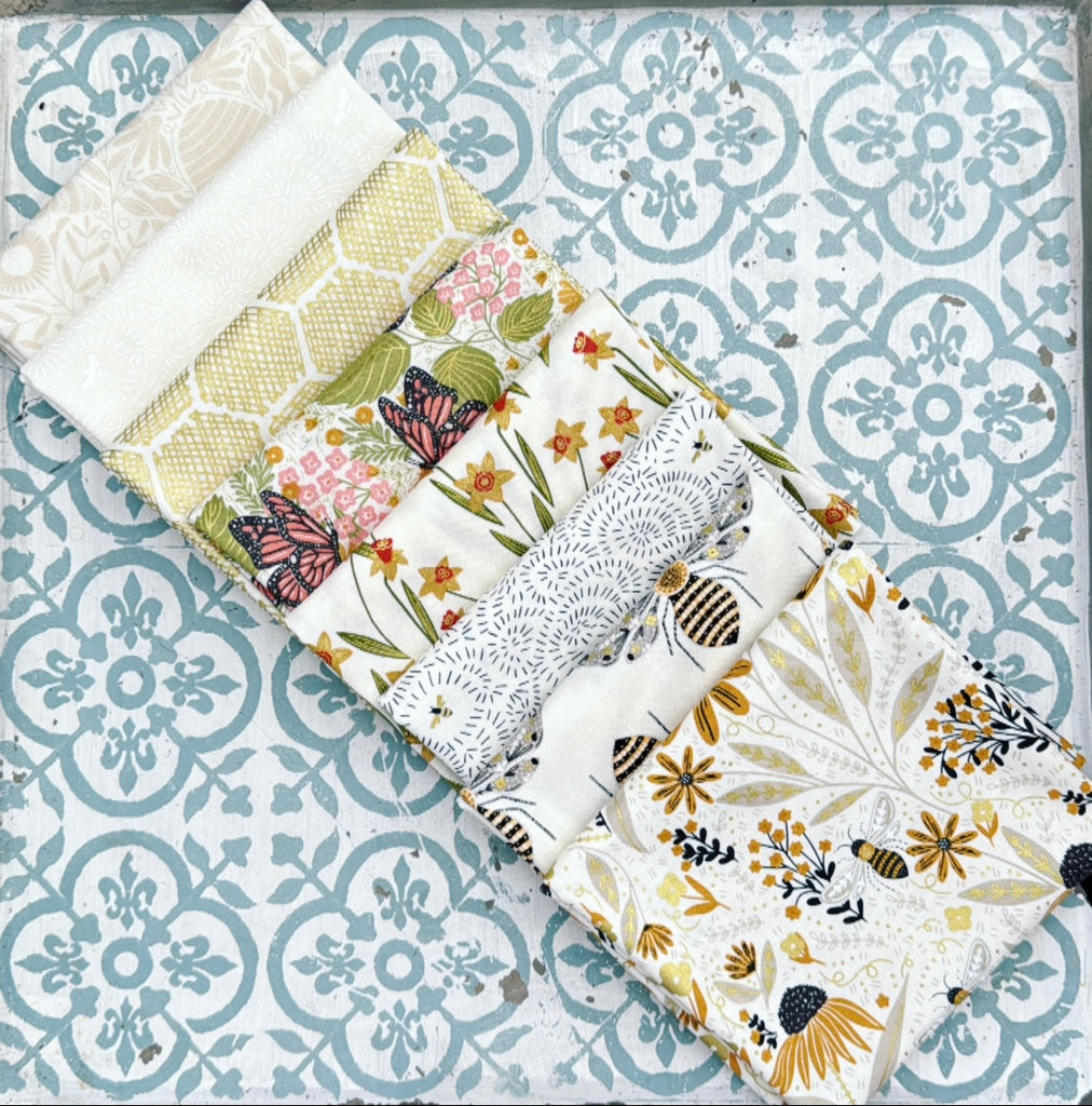 {New Arrival} Moda Gingiber Bee Garden Fat Quarter Bundle x 8 Pieces Natural