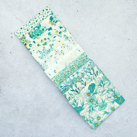 {New Arrival} Art Gallery Fabrics Bloomcore Fat Quarter Bundle x 10 Fat Quarters Lagoon