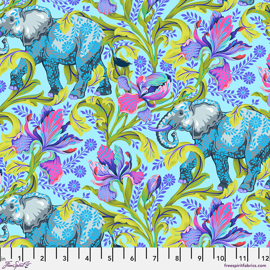 {New Arrival} Tula Pink Everglow All Ears - Aura FAT QUARTER