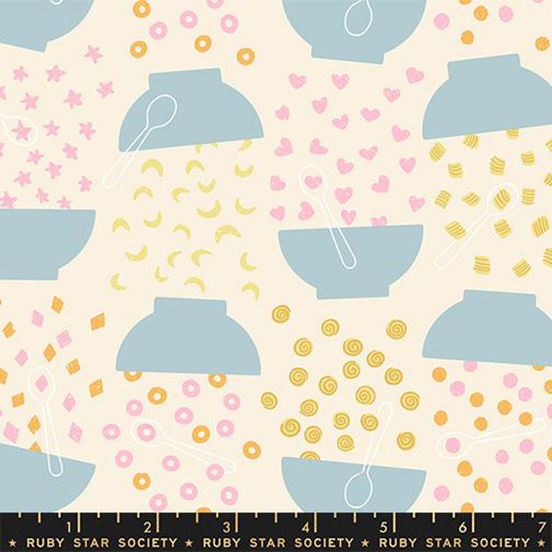 {Pre-Order Dec/Jan} Moda Ruby Star Society Egg and Friends Flying Cereal Natural
