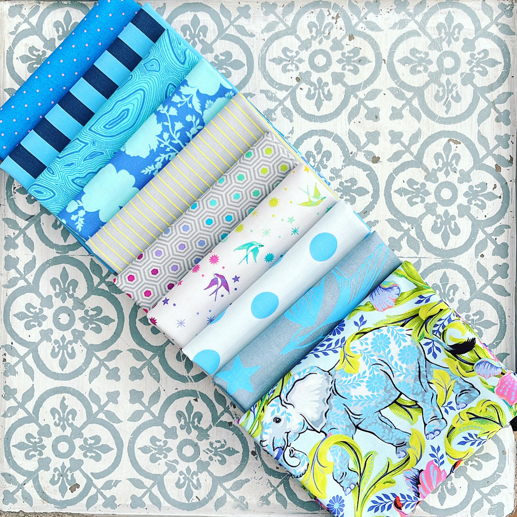 {New Arrival} Tula Pink Fat Quarter Bundle x 10 Mixed Line Aura