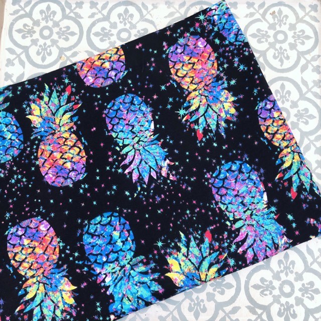 {New Arrival} Timeless Treasures KNIT Black Pineapples