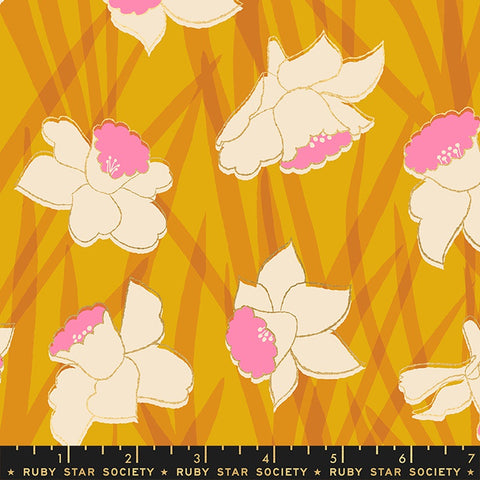 Moda Ruby Star Society Reverie Daffodils Goldenrod Metallic FAT QUARTER