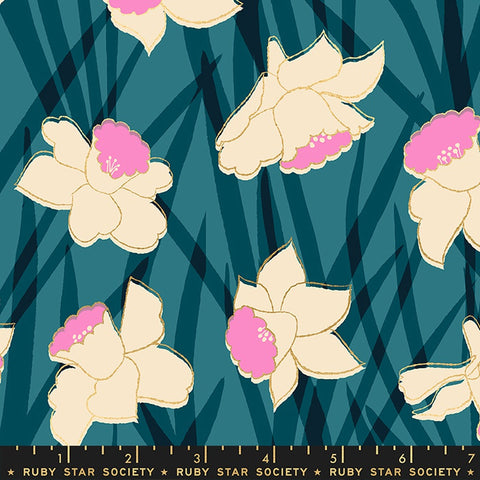 Moda Ruby Star Society Reverie Daffodils Galaxy Metallic FAT QUARTER