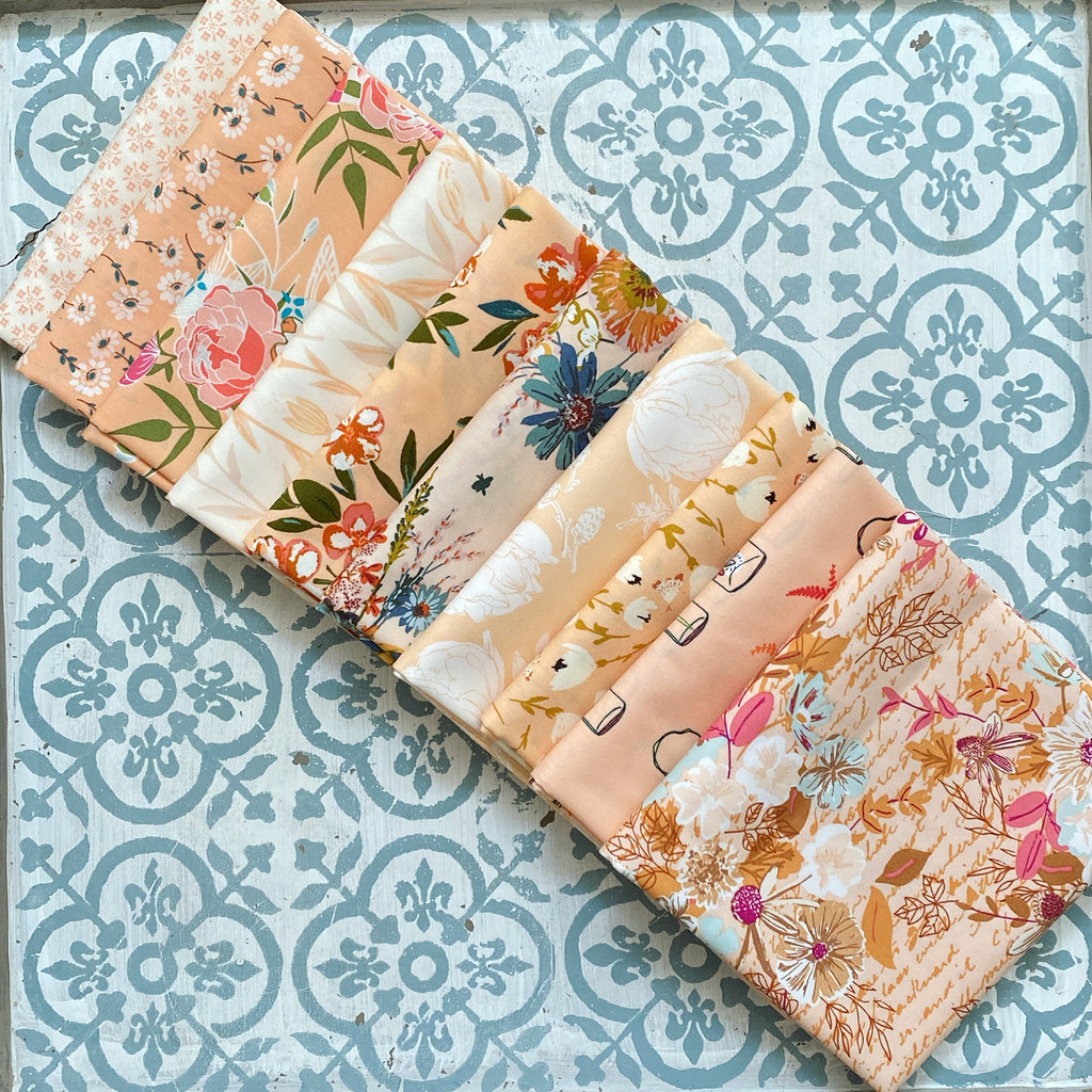 {New Arrival} Art Gallery Fabrics Curated Bundle Colour Series Fat Quarter Bundle x 10 Pieces Peach Cream