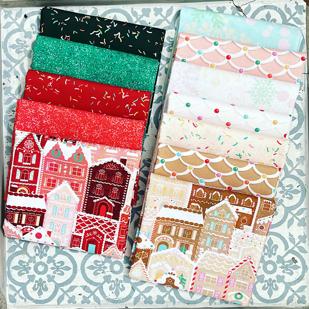 Robert Kaufman Tinsel Town Fat Quarter Bundles x 12 Pieces