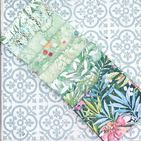 {New Arrival} Moda Create Joy Project by Laura Muir Mixed Line Fat Quarter Bundle x 8 Fat Quarters Jungle Edition