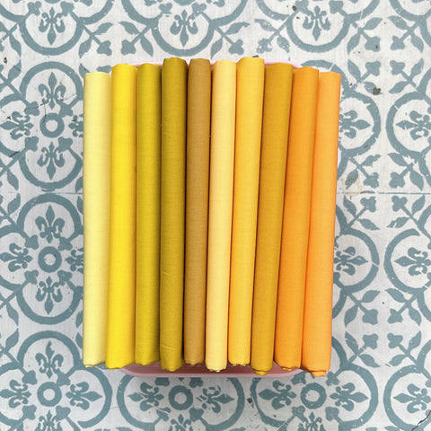 {New Arrival} Art Gallery Fabrics Colour Series SOLIDS Fat Quarter Bundles x 10 Pieces Empire Yellow